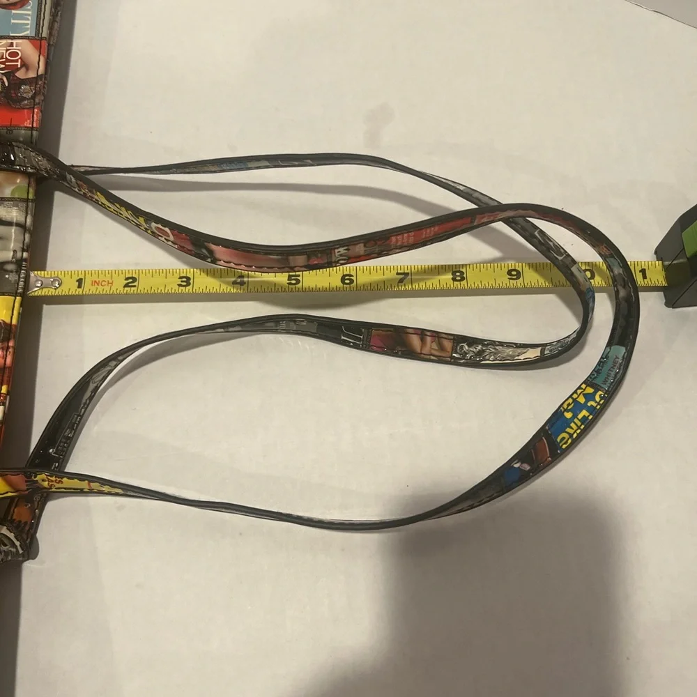 Multicolor Magazine Cover Print Tote - Picture 14 of 14